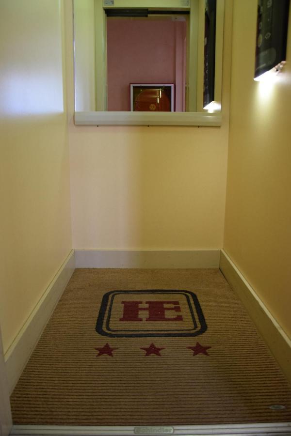 Hotel Everest 3*